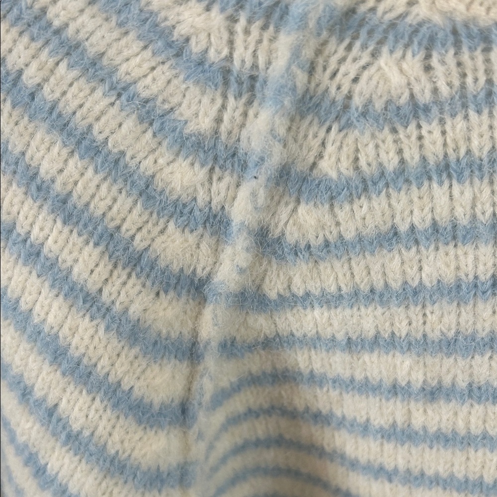 American Eagle Outfitters Striped Sweater in Blue and Cream - Picture 5 of 6